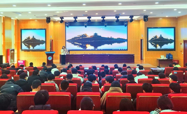 图为宣讲会现场 - 副本.jpg