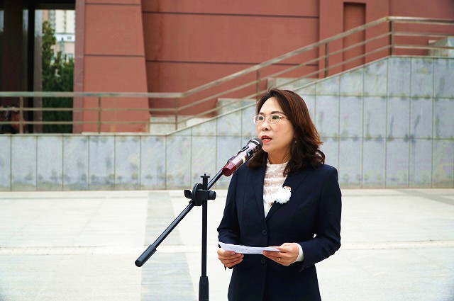 1743149803876130.jpg 第五党支部书记马锐讲授党课.jpg