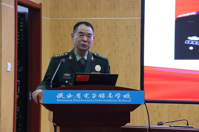 1767164401608566.jpg 马权斌作题目为《铁血铸就忠诚 荣誉高于生命》报告.jpg